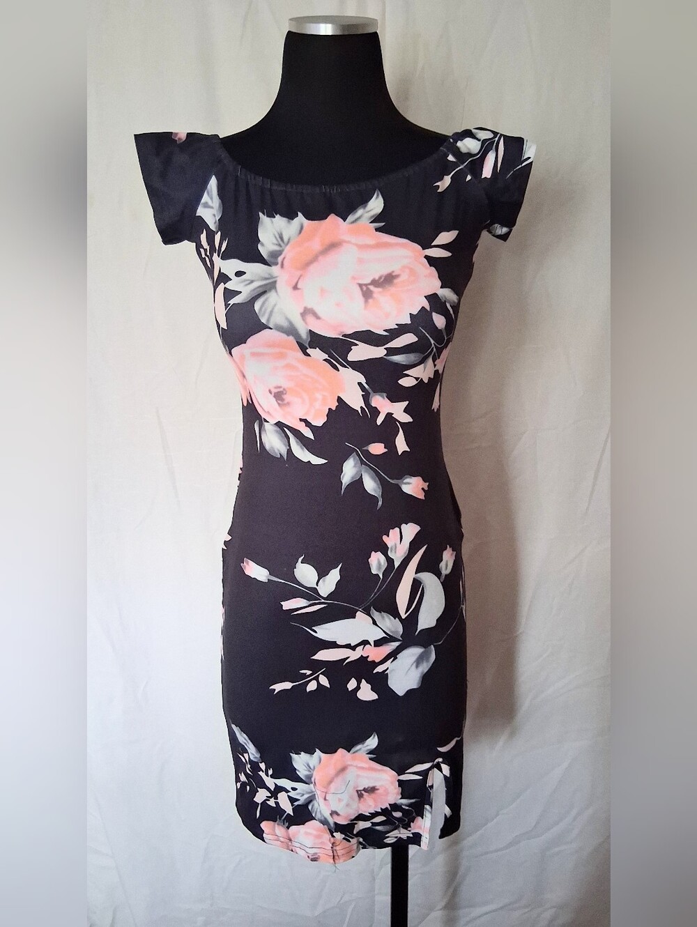Shein Floral Off Shoulder Black Bodycon Dress Size Small